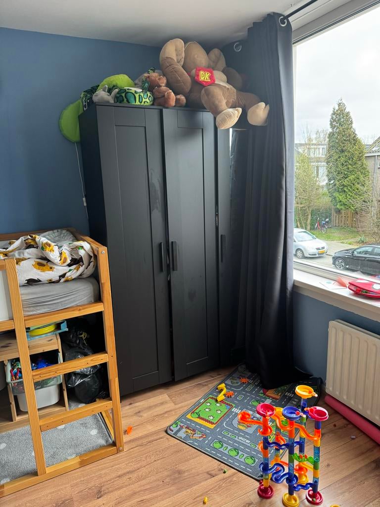 Brimnes kledingkast met veel opbergruimte (gebruikt), Huis en Inrichting, Kasten | Kledingkasten, Gebruikt, 200 cm of meer, 50 tot 100 cm