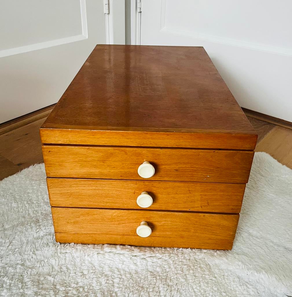 Vintage ladekastje knutselkastje atelier, Ophalen