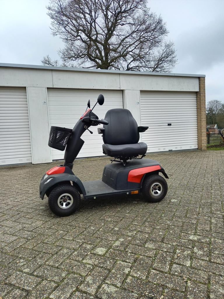 Scootmobiel  INVACARE., Ophalen, Gebruikt, Invacare, 16 km/u of meer
