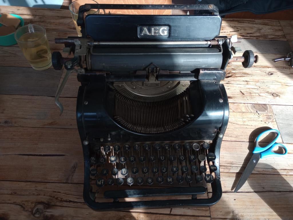 Typmachine aeg, Antiek en Kunst, Ophalen