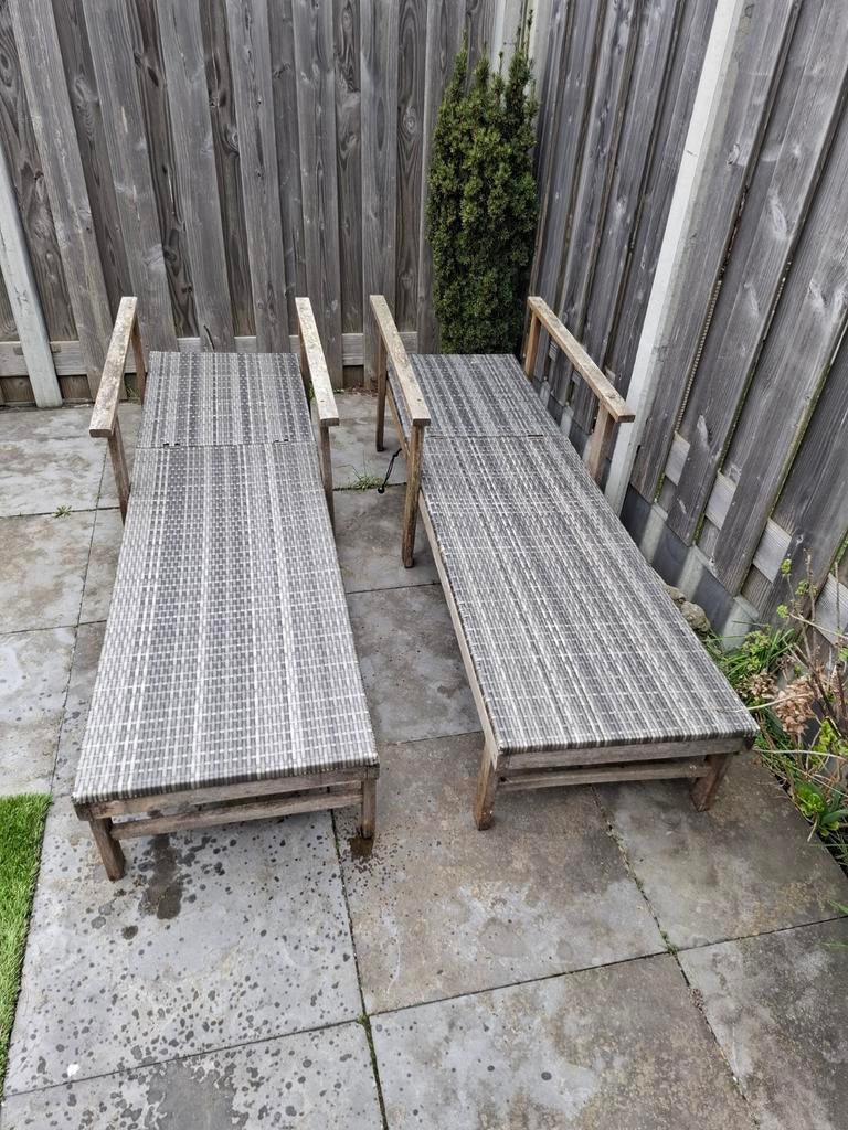 verstelbare ligbedden, Ophalen of Verzenden, Zo goed als nieuw, Hout