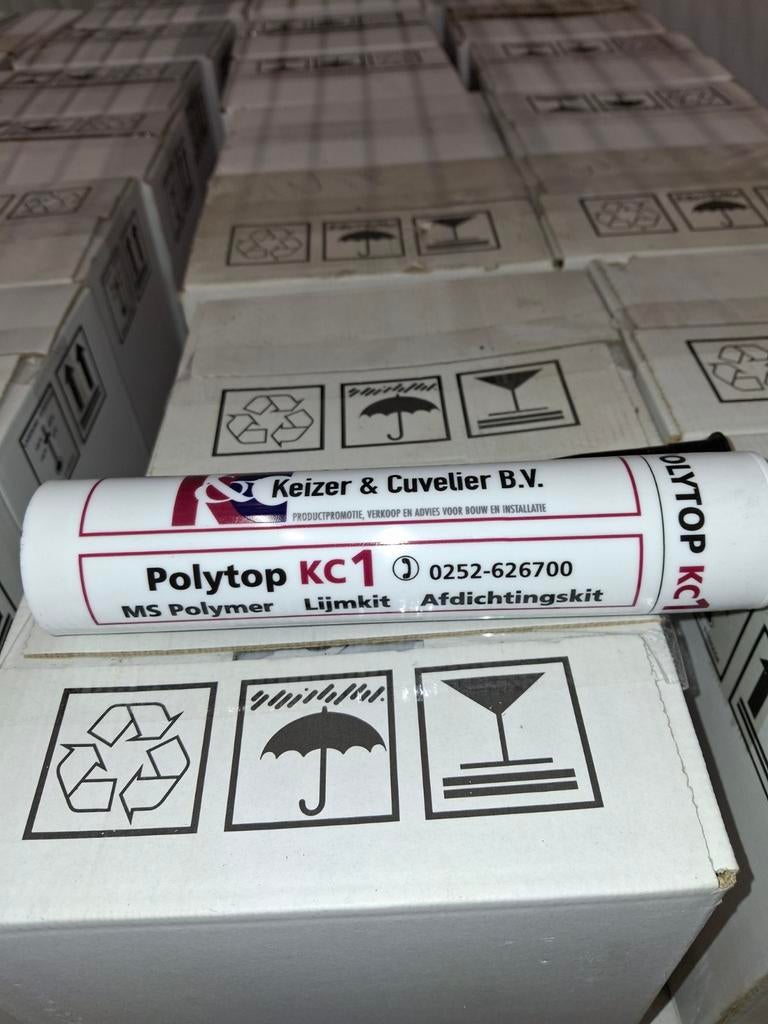 Pallet met 104 dozen witte MS polymeer kit, Ophalen of Verzenden