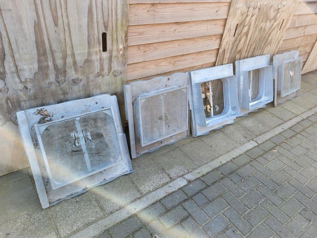 5 Zinken Dakramen - Zo Goed als Nieuw, Geen Roest, Ophalen, Zo goed als nieuw, Dakraam