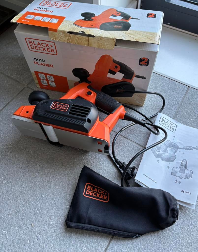 Black+Decker planer schaafmachine 710W, Ophalen of Verzenden, Zo goed als nieuw, Minder dan 600 watt, Overige typen
