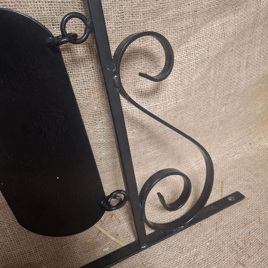 Robuust ijzeren Uithangbord / naambord, Ophalen of Verzenden, Zo goed als nieuw