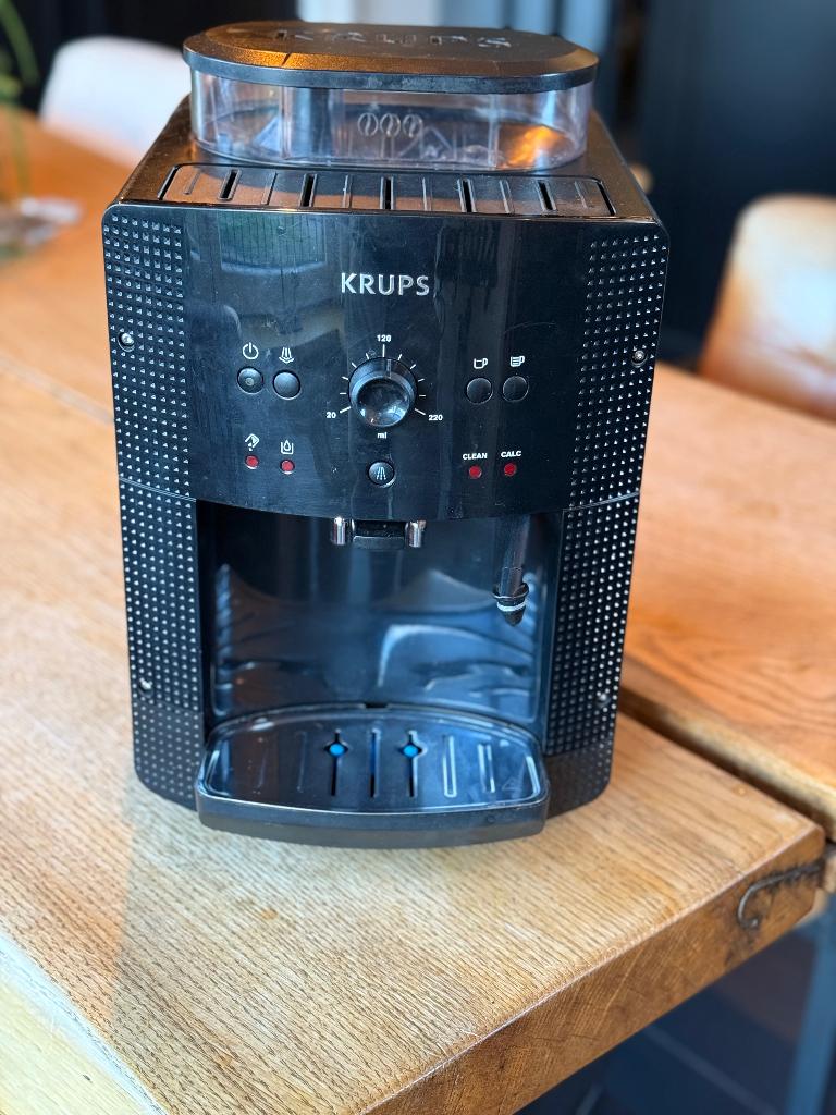 KRUPS EA81 bonenmachine | Compact | Werkt goed, Gebruikt, Koffiebonen, Ophalen of Verzenden, Krups