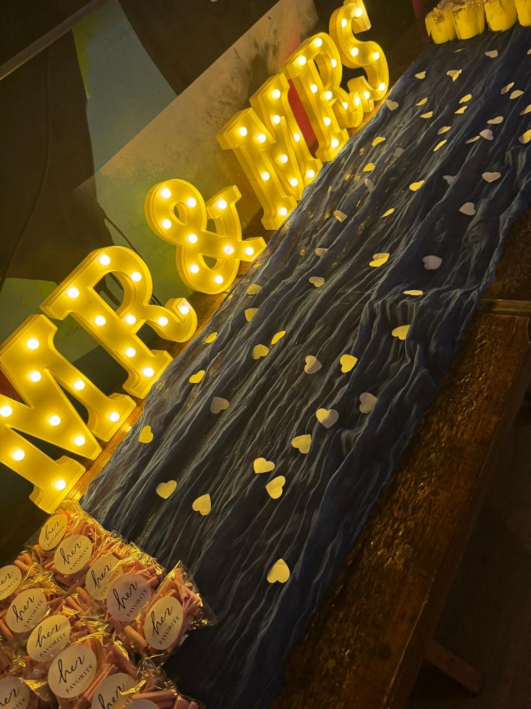 Bruiloft/feest decoratie, Ophalen, Zo goed als nieuw, Versiering, Geboorte of Huwelijk