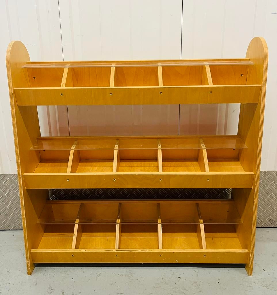 Vintage winkeltje vakkenkast Rolf schoolkast marktkraam, Kinderen en Baby's, Kinderkamer | Commodes en Kasten, Ophalen, Gebruikt