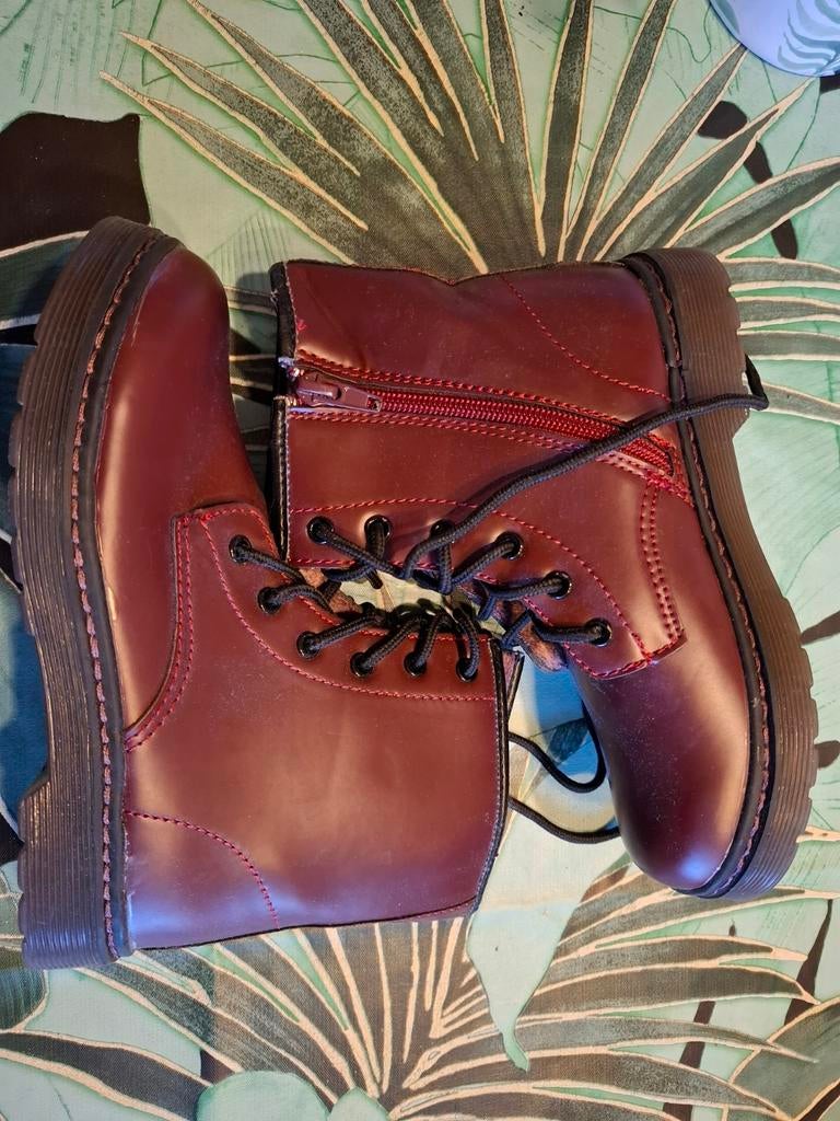 Bordeaux rode veter laarsjes, Hupsakee, Jongen of Meisje, Nieuw, Ophalen of Verzenden