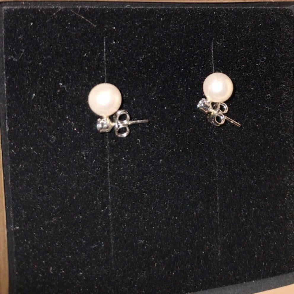 Abrazi oorknopjes/parels, Wit, Nieuw, Ophalen of Verzenden, Knopjes of Stekers