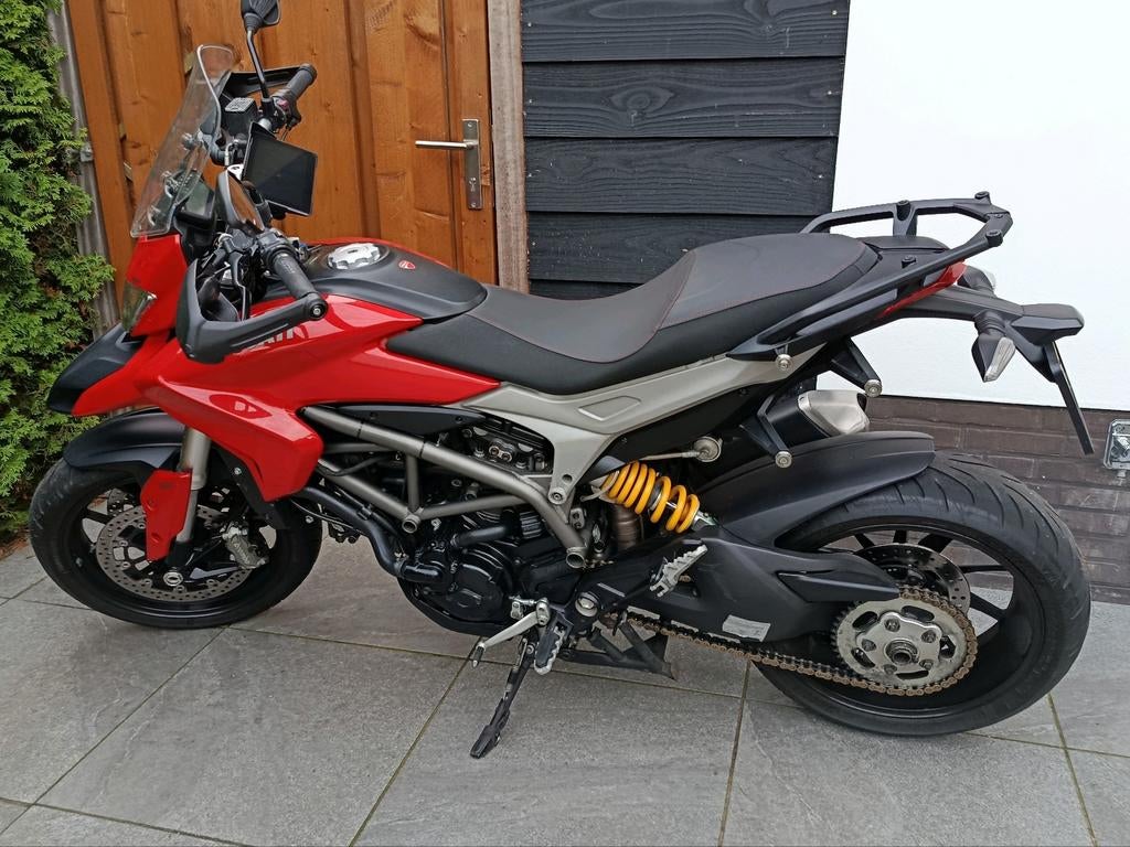 Ducati Hyperstrada 821 2015 - 26.600km