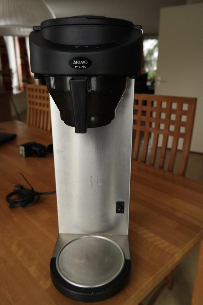 Koffiezetapparaat Animo, Ophalen, Gebruikt, 10 kopjes of meer, Koffiemachine