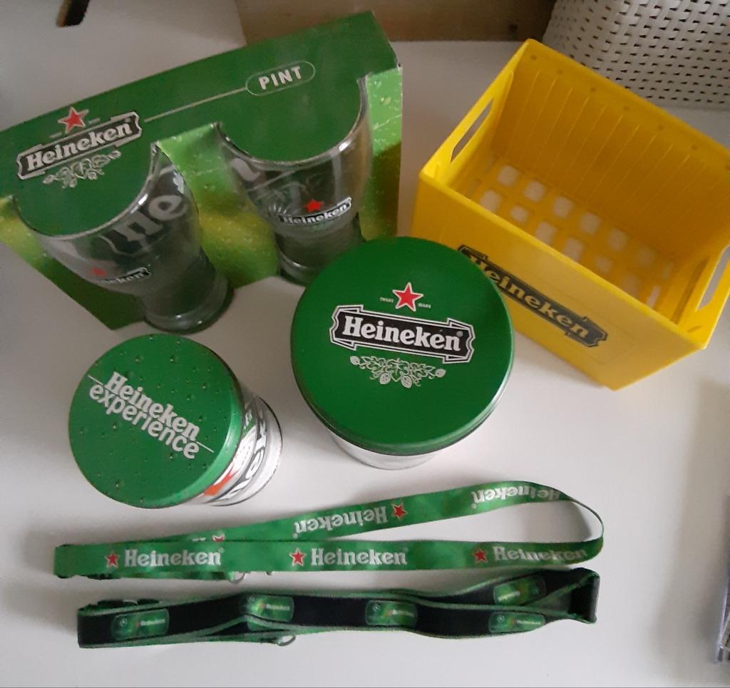 Heineken verzamel items, Verzamelen, Biermerken, Ophalen of Verzenden, Glas of Glazen, Heineken