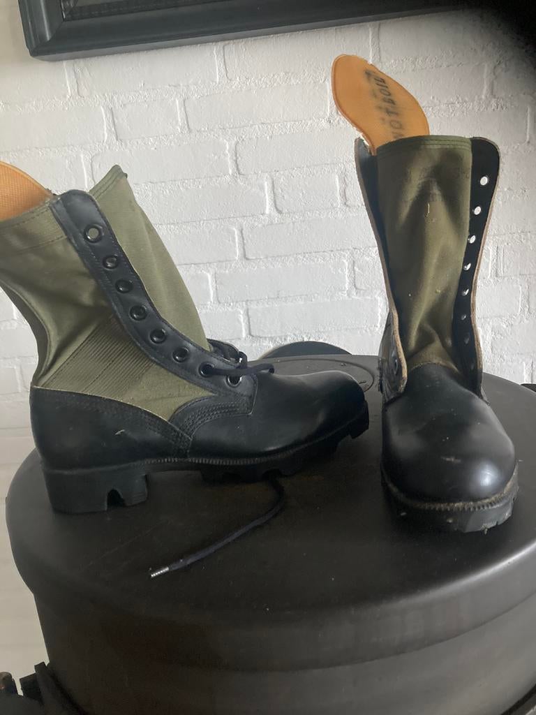 vietnam era jungle boots, Ophalen of Verzenden, Landmacht, Engeland, Helm of Baret