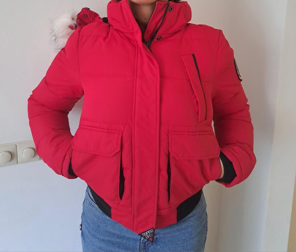 Superdry Everest Mountain Bomberjas Dames Maat 38, Kleding | Dames, Jassen | Winter, Zo goed als nieuw, Maat 36 (S), Rood, Ophalen of Verzenden