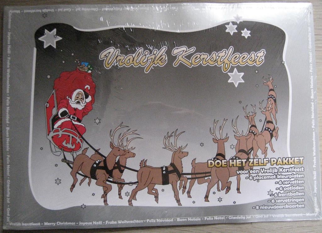 Doe het zelf pakket placemat kleurplaten voor kerst enz., Diversen, Kerst, Ophalen of Verzenden, Nieuw