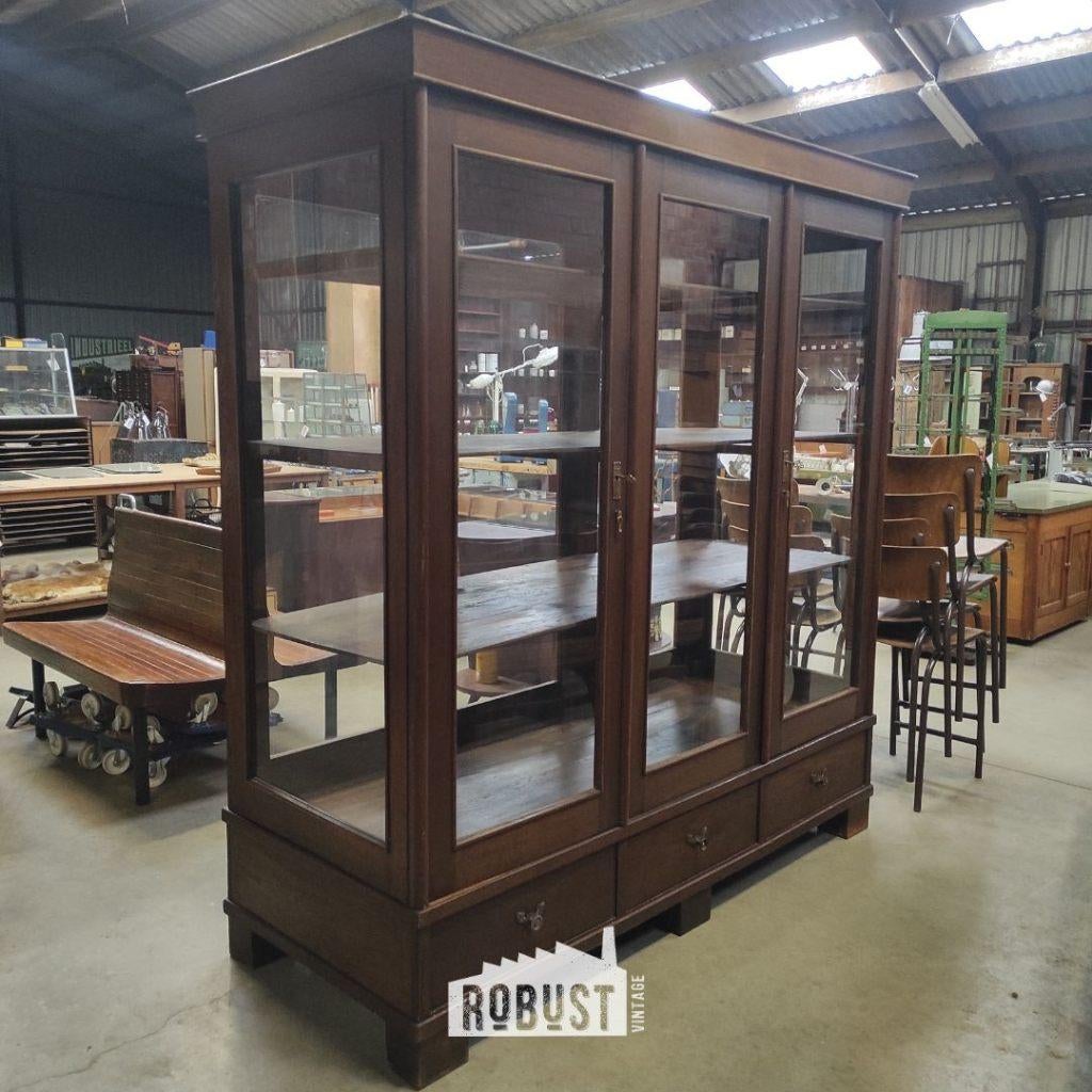 Museumkast rond 1900 | Vitrinekast met glas & 6 lades, Huis en Inrichting, Kasten | Vitrinekasten, Glas, Met deur(en), 75 cm of meer