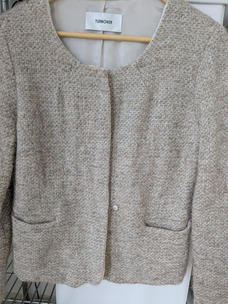 Turnover vestje - weinig gedragen, leuk item!, Beige, Zo goed als nieuw, Jasje, Turnover