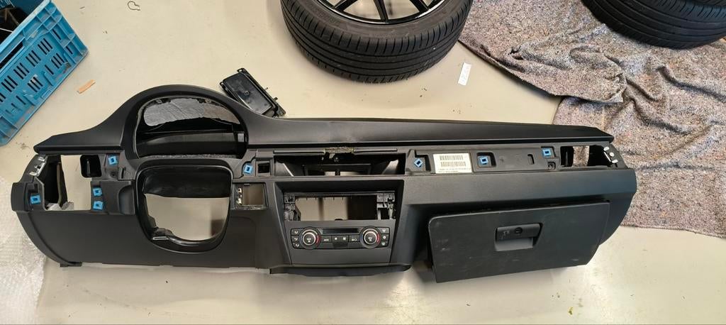 BMW E90/E91/E92/E93 Dashboard zonder Navigatie, Auto-onderdelen, Ophalen of Verzenden, Gebruikt, BMW