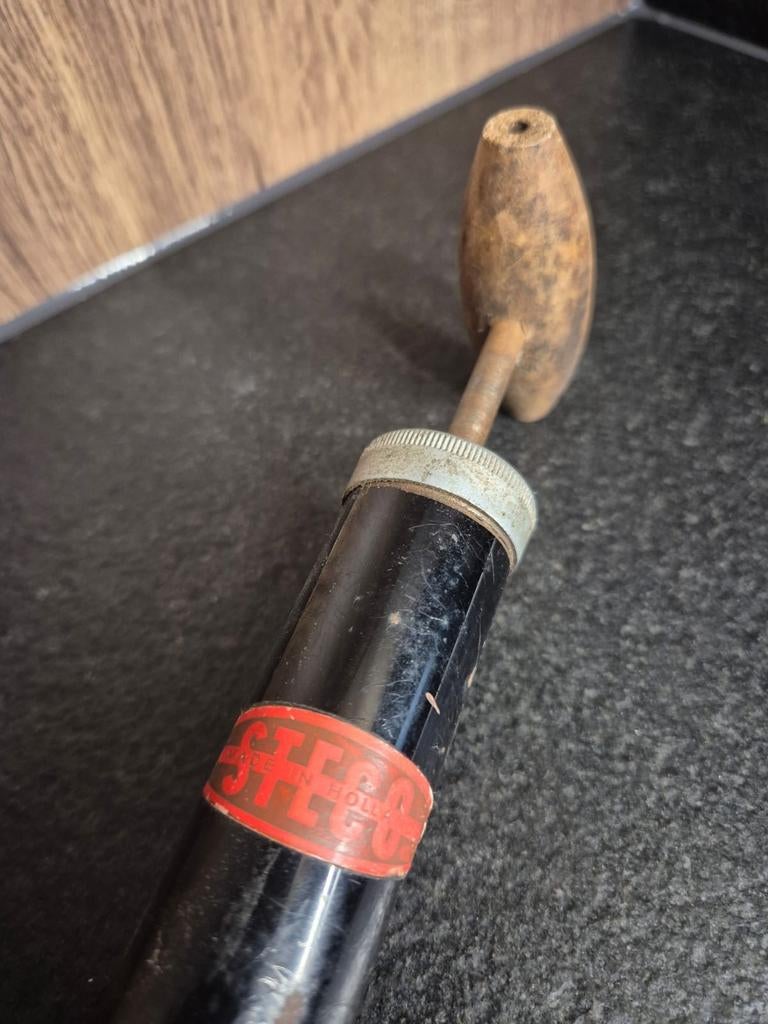 Oude antieke fietspomp. Voor de liefhebber en verzamelaar., Ophalen of Verzenden