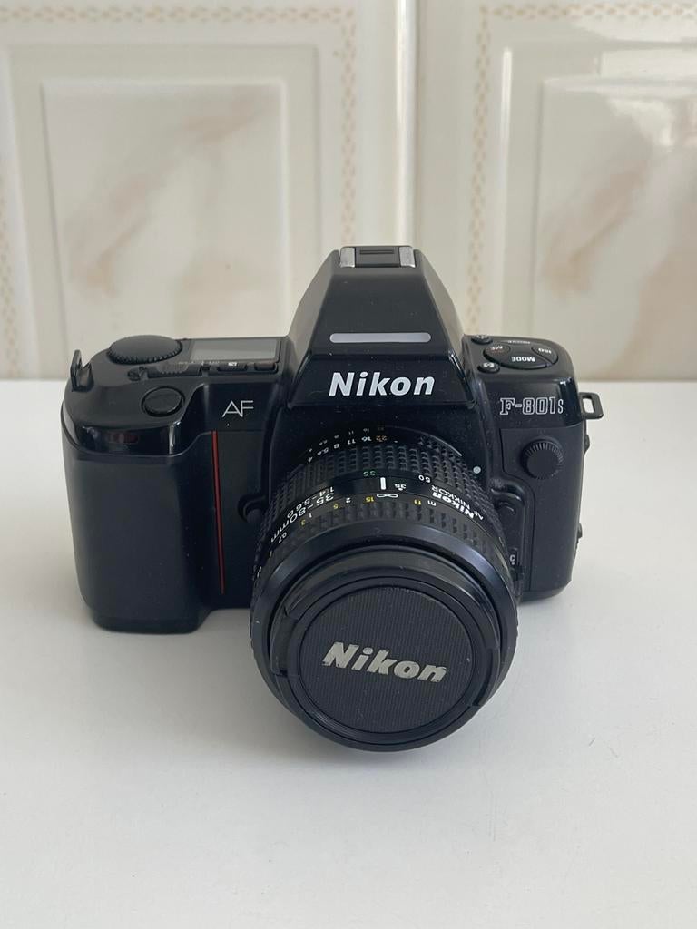 Nikon AF F-801s, Audio, Tv en Foto, Fotocamera's Analoog, Ophalen of Verzenden, Zo goed als nieuw, Spiegelreflex, Nikon