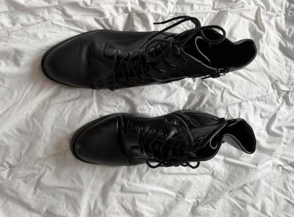 Zwarte enkellaarsjes Anna Field - Maat 39, Kleding | Dames, Ophalen of Verzenden, Gedragen, Zwart, Lage of Enkellaarzen