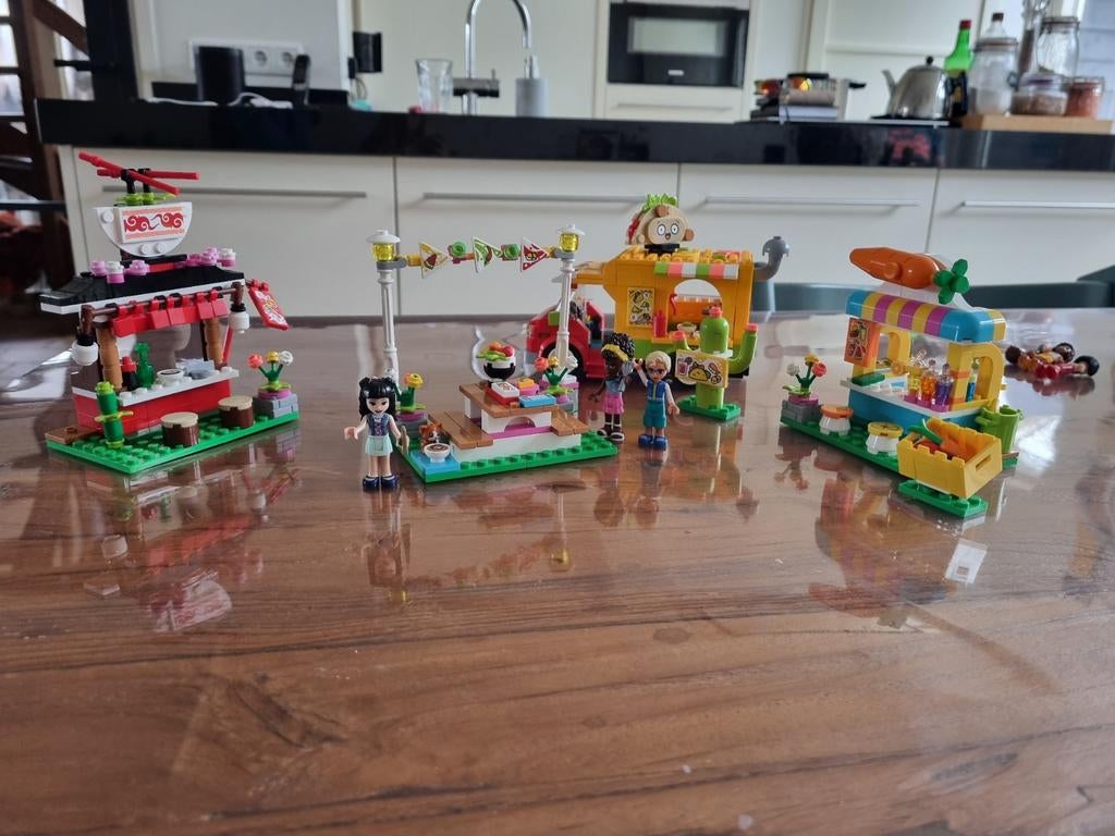 Lego friends street foodtruck markt 41701, Ophalen of Verzenden, Zo goed als nieuw, Complete set, Lego