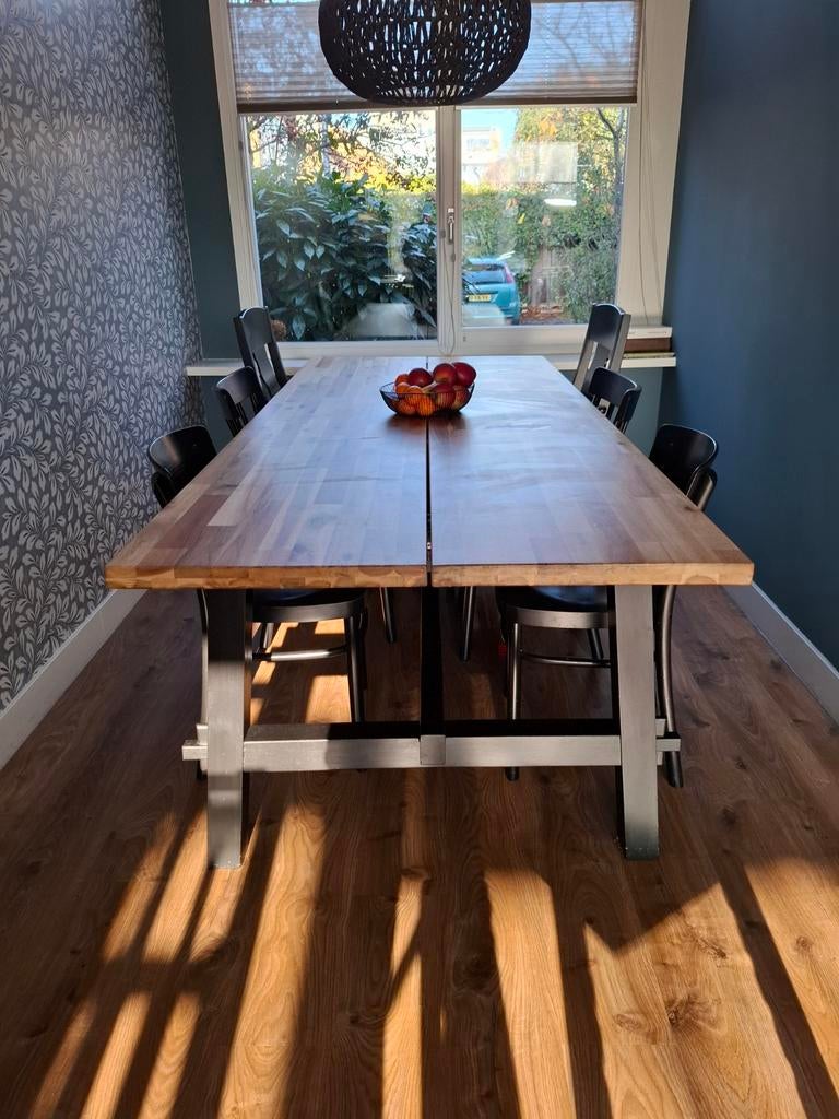 Tafel en/of 6 stoelen, Ophalen, Gebruikt, 4 tot 6 stoelen