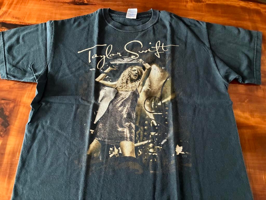 Taylor Swift concert tour shirt, Maat 38/40 (M), Zwart, Ophalen of Verzenden, Korte mouw