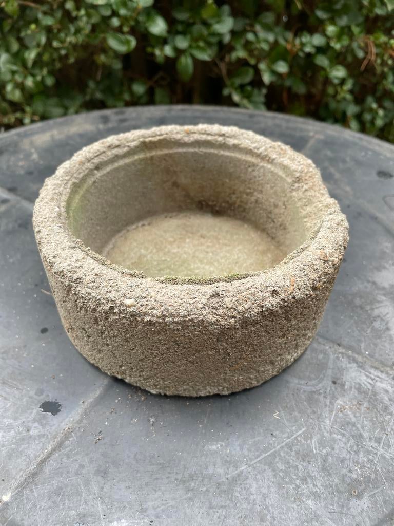 5 stuks betonnen voerbakjes voor konijnen en cavia’s, Ophalen, Gebruikt, Voerbakje