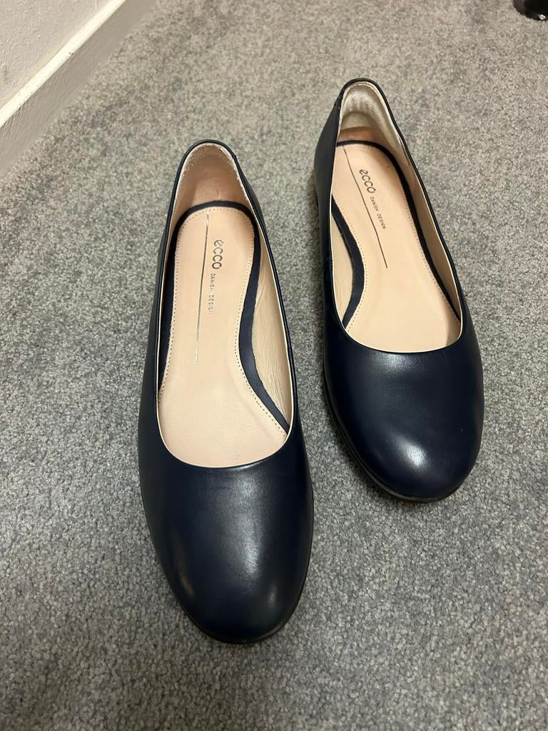 Ecco Flatjes - Maat 40 - Donkerblauw - Nieuw, Kleding | Dames, Ophalen of Verzenden, Nieuw, Blauw, Ballerina's