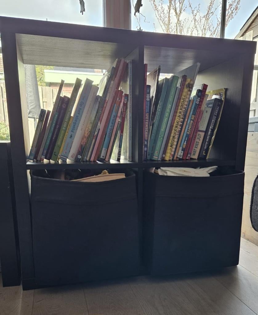 Ikea zwarte vakkenkast 76 x 76 x 39 cm met 2 manden, Ophalen, 50 tot 100 cm, Zo goed als nieuw, Minder dan 100 cm