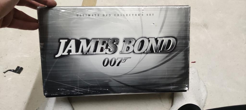 James Bond DVD Boxset - 20 films, Cd's en Dvd's, Dvd's | Actie, Vanaf 12 jaar, Ophalen of Verzenden, Gebruikt, Boxset