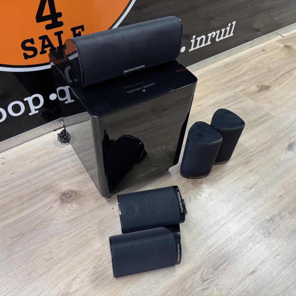 Harman Kardon HKTS Speakersysteem | Nette Staat, Harman Kardon, Zo goed als nieuw, Support@harmankardon.com, 400 Atlantic Street
Stamford, CT 06901
USA