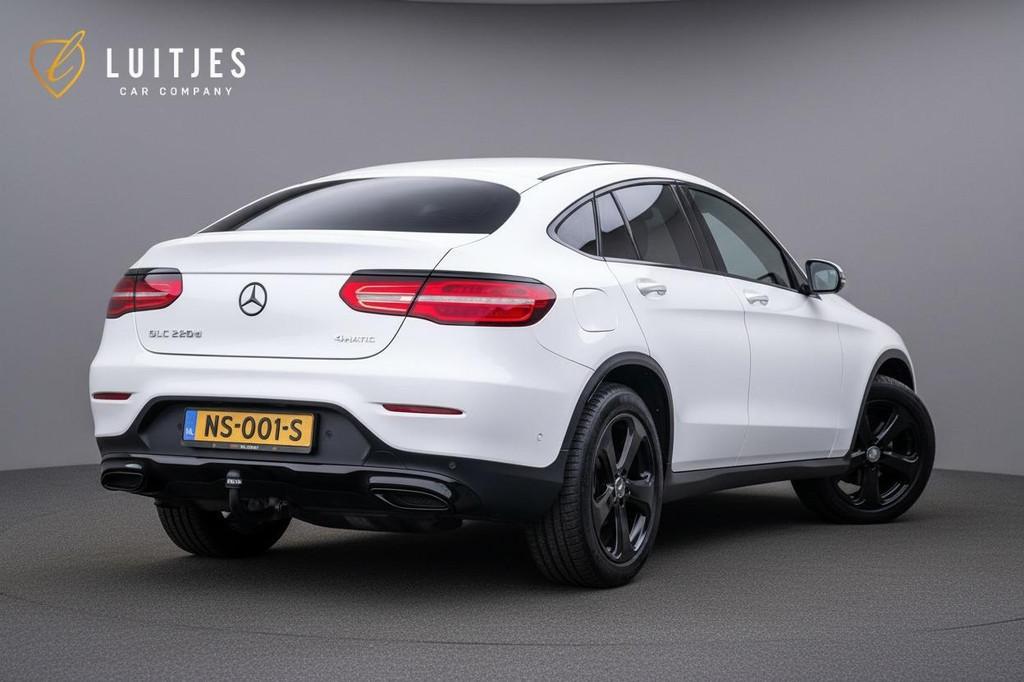 Mercedes-Benz GLC Coupé 220d 4MATIC Night-pakket I Schuifda, Auto's, Automaat, Gebruikt, Wit, Leder