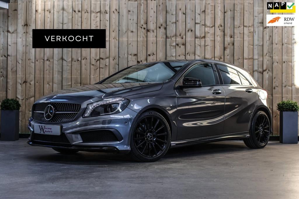 Mercedes-Benz A-klasse 180 AMG *Carplay*Cruise control*Ambie, Gebruikt, 4 cilinders, 122 pk, 19 km/l