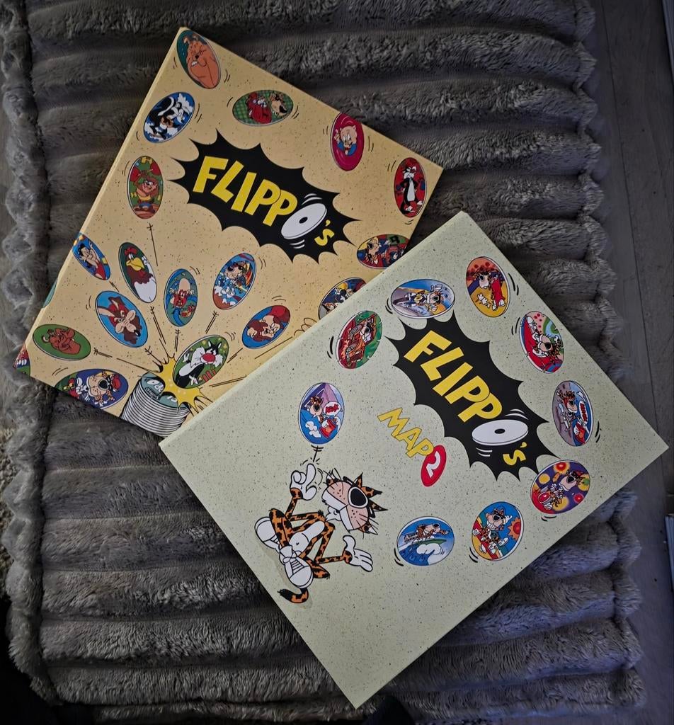 Flippo map 1 & 2 Compleet (1-545) incl. Kerstflippo's, Verzamelen, Flippo's, Ophalen of Verzenden