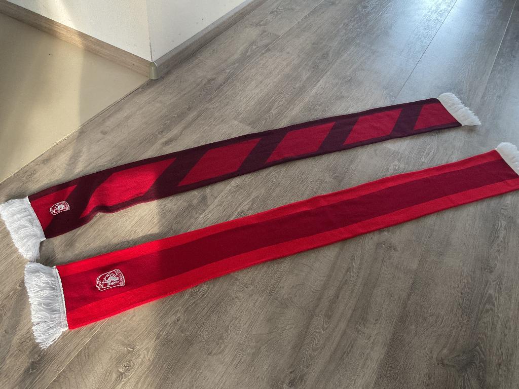 Fc twente sjaals, Verzamelen, Sportartikelen en Voetbal, Ophalen of Verzenden, Zo goed als nieuw, F.C. Twente, Vaantje of Sjaal