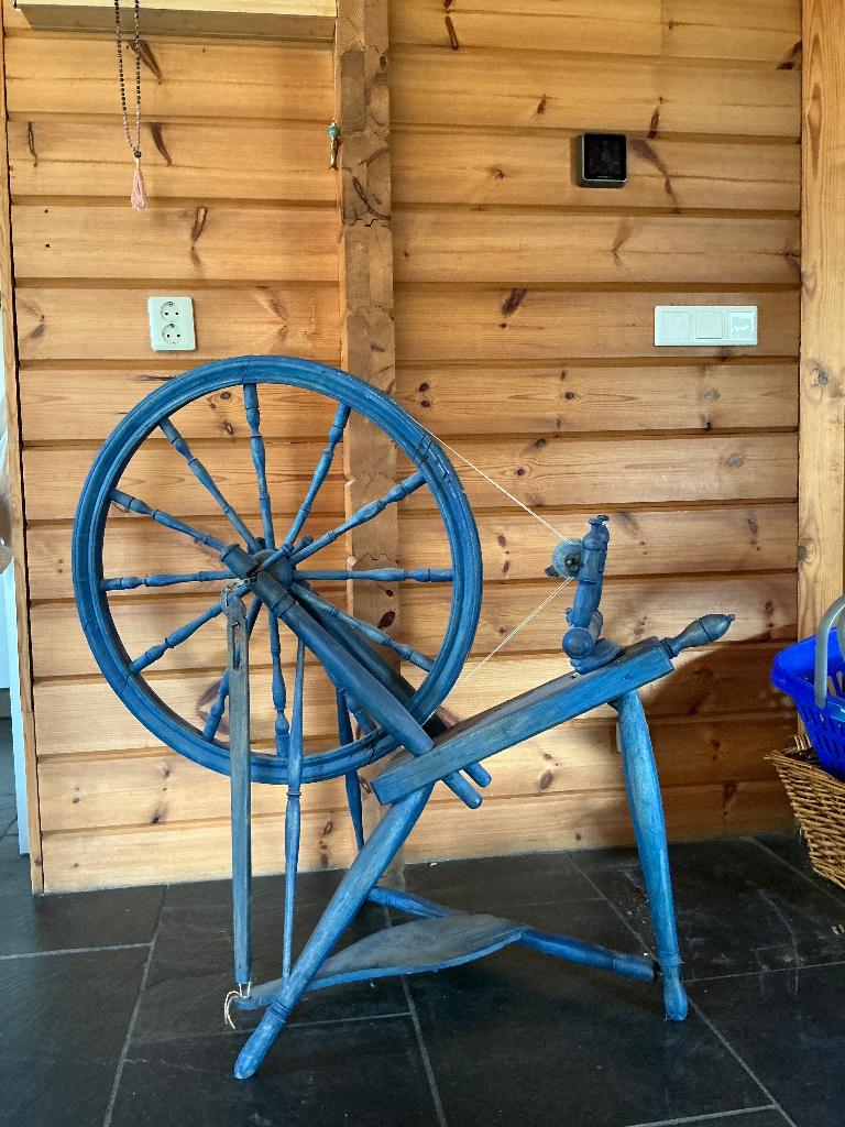 Spinnenwiel Zweeds, Ophalen, Gebruikt, Spinnewiel