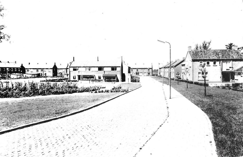 AK Langeraar - Nieuwbouw, Verzenden, 1960 tot 1980, Ongelopen, Zuid-Holland