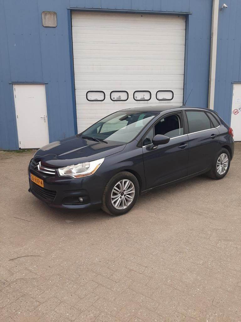 Citroen C4 donkerblauw uitvoering Berline 2011, Auto's, Citroën, Elektrische ramen, Bedrijf, Te koop, Benzine