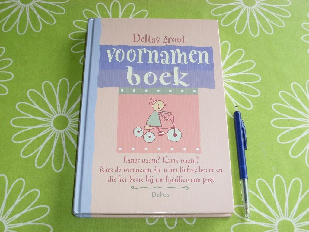 Deltas groot voornamenboek, Ophalen of Verzenden, Zo goed als nieuw