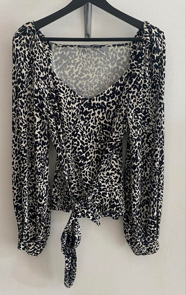 Top van JUFFROUW JANSEN ,erg mooi..mt:l, Kleding | Dames, Tops, Gedragen, Maat 42/44 (L), Zwart, Lange mouw, Ophalen of Verzenden