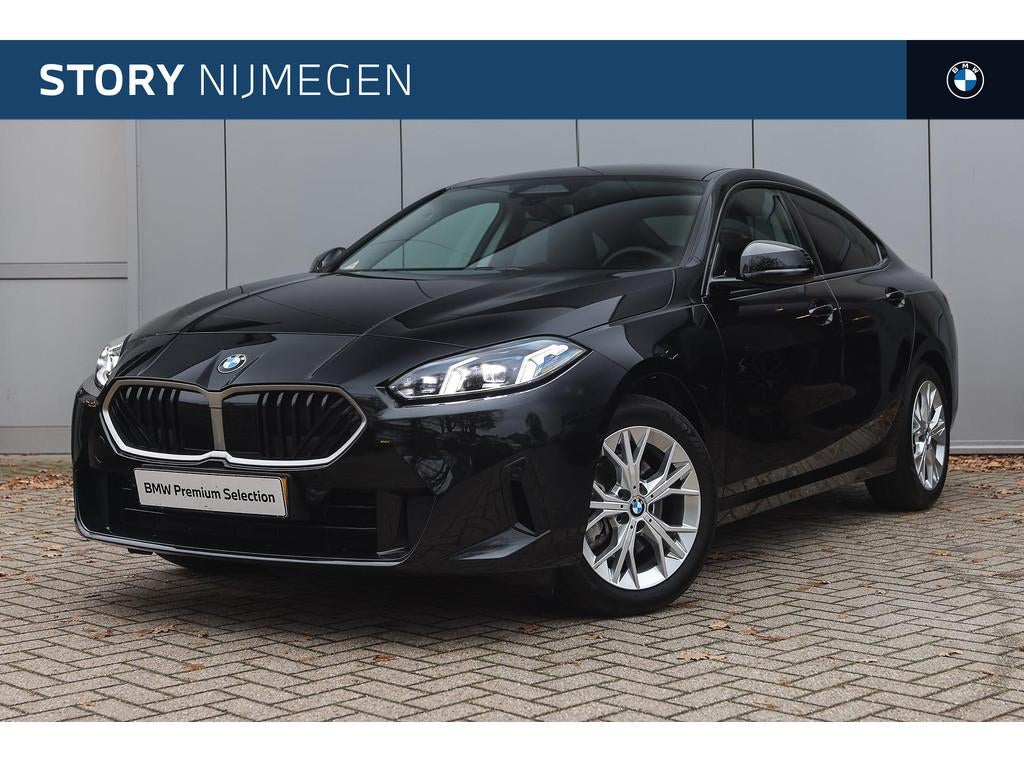 BMW 2 Serie Gran Coupé 220 Automaat / Sportstoelen / Achter, 12 maanden, Gebruikt, 156 pk, Zwart