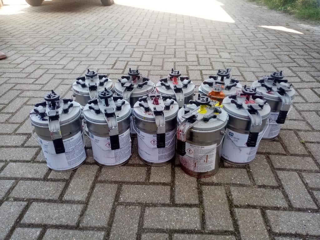Verfblikken met diverse kleuren - Grote partij, Ophalen, Gebruikt, Overige kleuren, 5 tot 10 liter