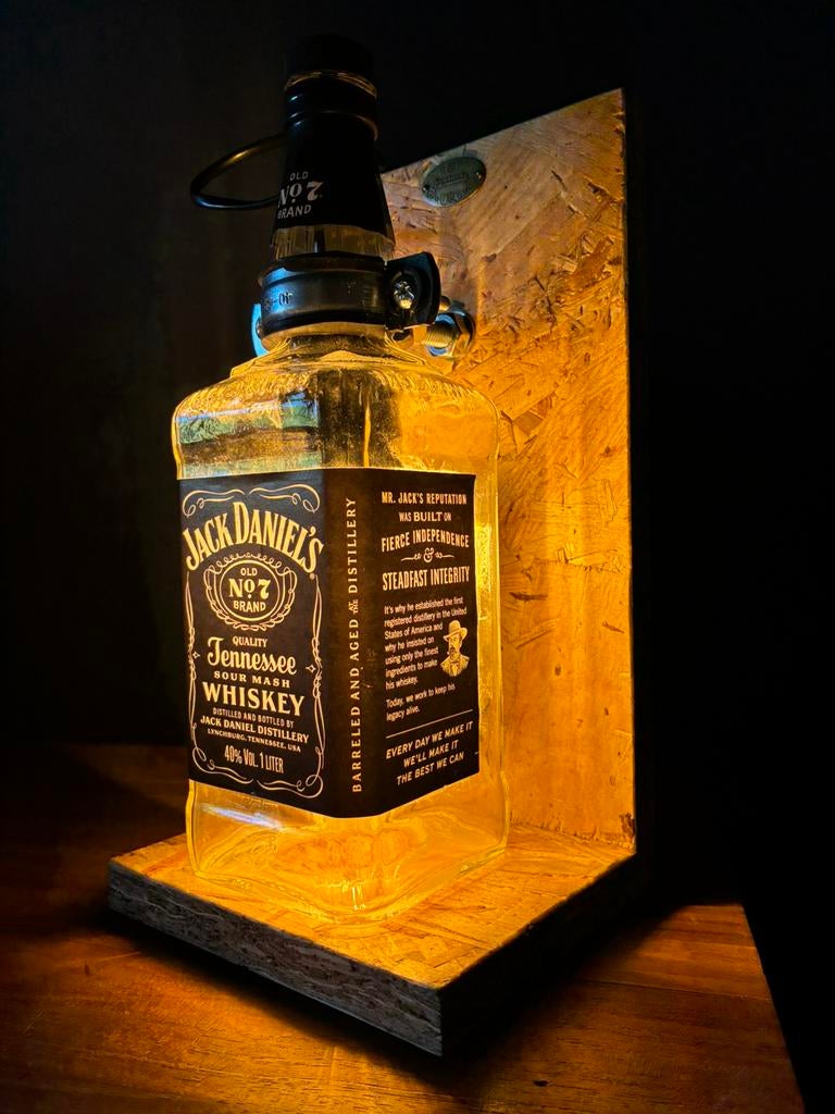 Jack Daniel’s tafellamp, Mancave, womancave, Nieuw, Ophalen of Verzenden, Minder dan 50 cm