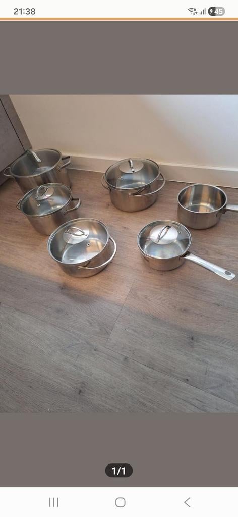 Pannenset te koop, Ophalen of Verzenden, Gebruikt, Rvs, Pannenset