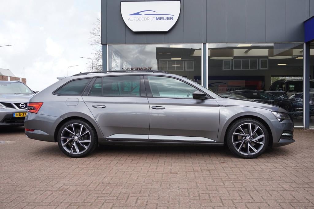 Skoda Superb Combi 1.4 TSI iV Sportline Business Automaat |, Gebruikt, 1695 kg, Hybride Elektrisch/Benzine, 1600 kg
