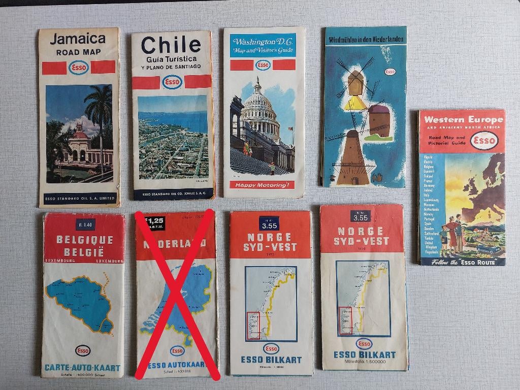 Oude Wegenkaarten Benzine & Olie van ESSO, Ophalen of Verzenden, Gebruikt, Gebruiksvoorwerp
