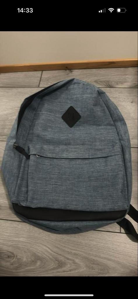 Nieuwe Grote Rugzak - Ideaal voor Dagelijks Gebruik, 25 tot 40 cm, Nieuw, Ophalen of Verzenden, Overige merken